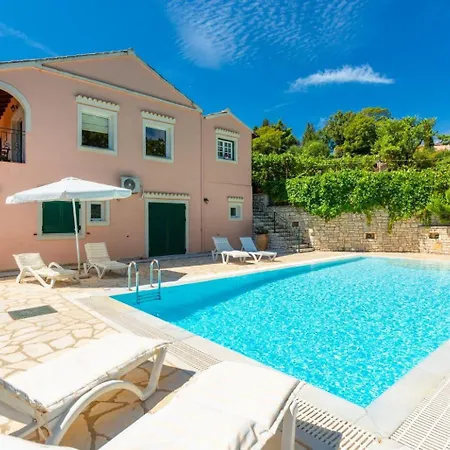 Villa Eleni *